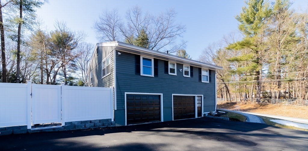 2 Bayberry Lane Framingham, MA 01701 - Photo 6 of 28