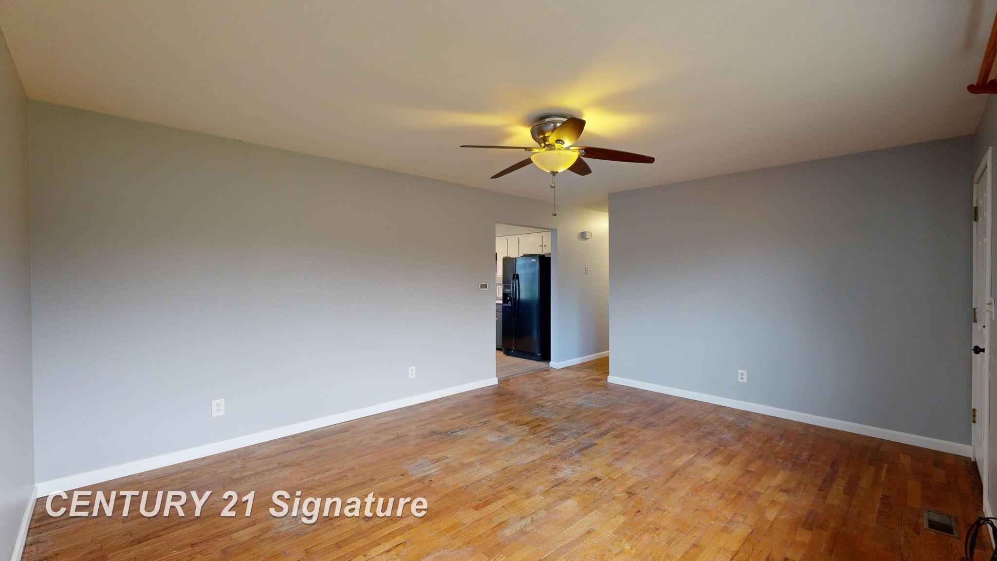 8168 North Vassar Road Mount Morris, MI 48458 - Photo 7 of 45 Living Room