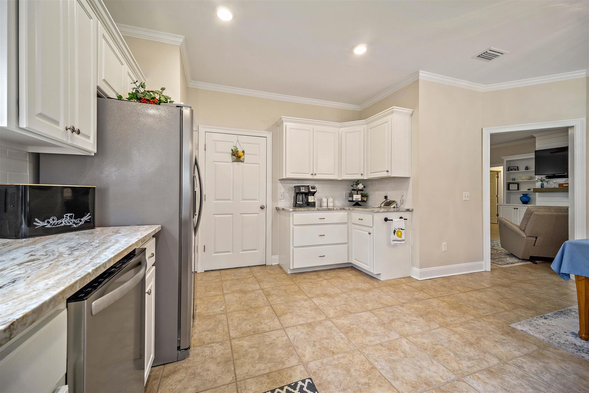 18886 Keller Road Foley, AL 36535 - Photo 11 of 28