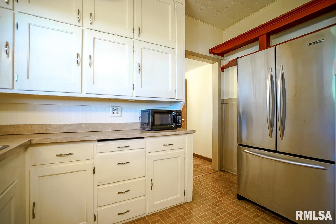 3531 Allentown Road Pekin, IL 61554 - Photo 17 of 40