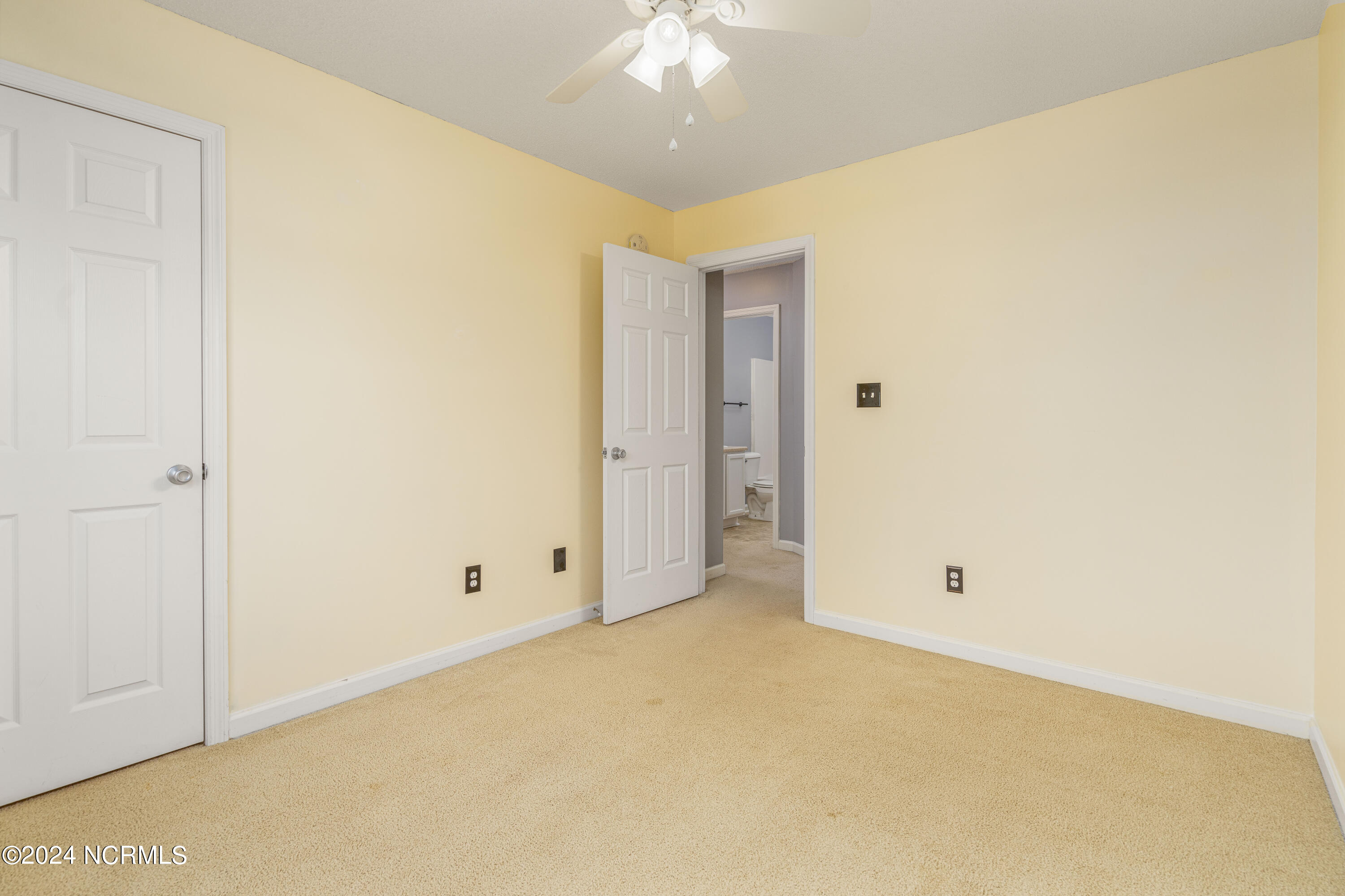 204 Bobwhite Road Hubert, NC 28539 - Photo 20 of 44 204 bobwhite (14 of 45)
