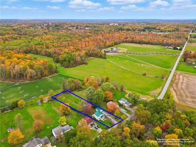 $225,000 | 624 South Darby Road, Hermitage, PA 16148