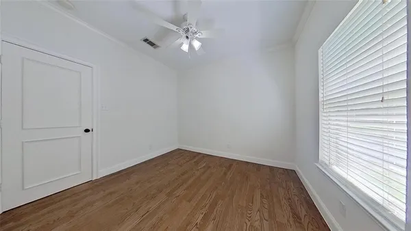 $2,500 | 4508 Champion Hill Drive, Grand Prairie, TX 75052
