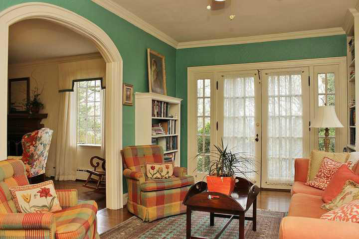 2428 Robin Hood Road Southeast Roanoke, VA 24014 - Photo 17 of 54 img_8994