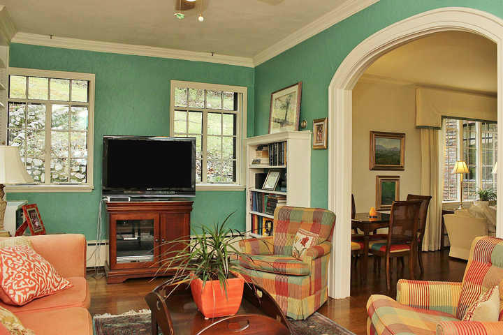 2428 Robin Hood Road Southeast Roanoke, VA 24014 - Photo 18 of 54 img_8996