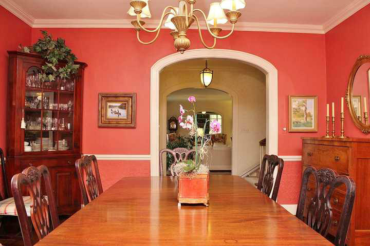 2428 Robin Hood Road Southeast Roanoke, VA 24014 - Photo 23 of 54 img_9011
