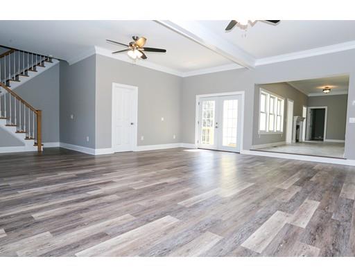 30 Deer Hill Road Gardner, MA 01440 - Photo 8 of 30 Gallery Image 8