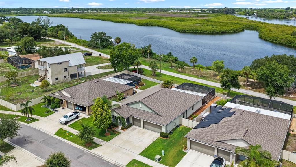 809 Timeless Moss Drive Ruskin, FL 33570 - Photo 53 of 76
