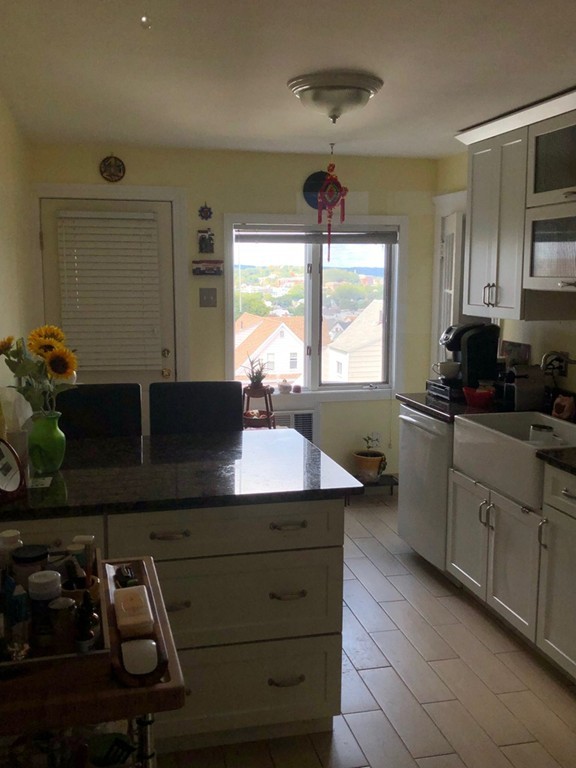 12 Kilsyth Road Medford, MA 02155 - Photo 13 of 36