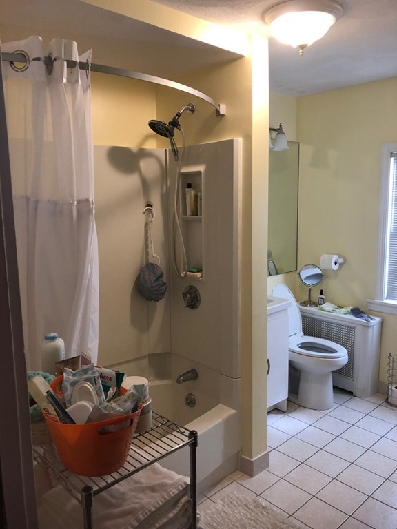 12 Kilsyth Road Medford, MA 02155 - Photo 10 of 36