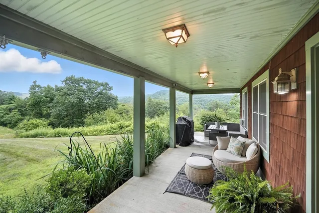 $550,000 | 218 Greenfield Road, Leyden, MA 01301