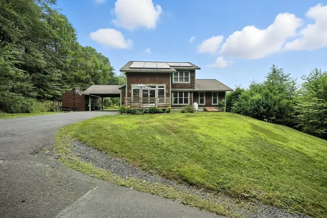 $550,000 | 218 Greenfield Road, Leyden, MA 01301