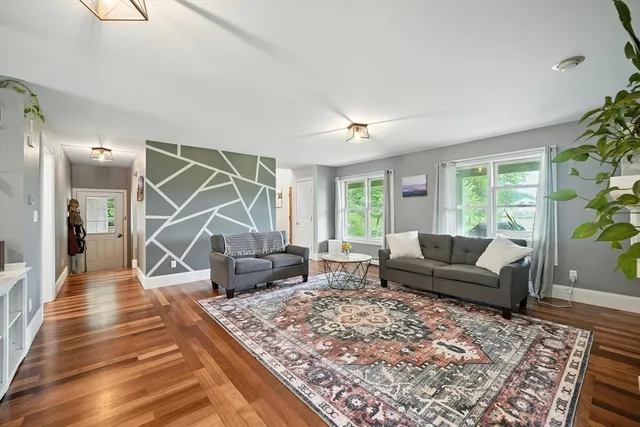 $550,000 | 218 Greenfield Road, Leyden, MA 01301