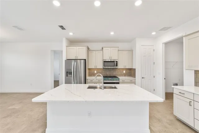 $365,000 | 10051 Southwest 106th Circle, Ocala, FL 34481