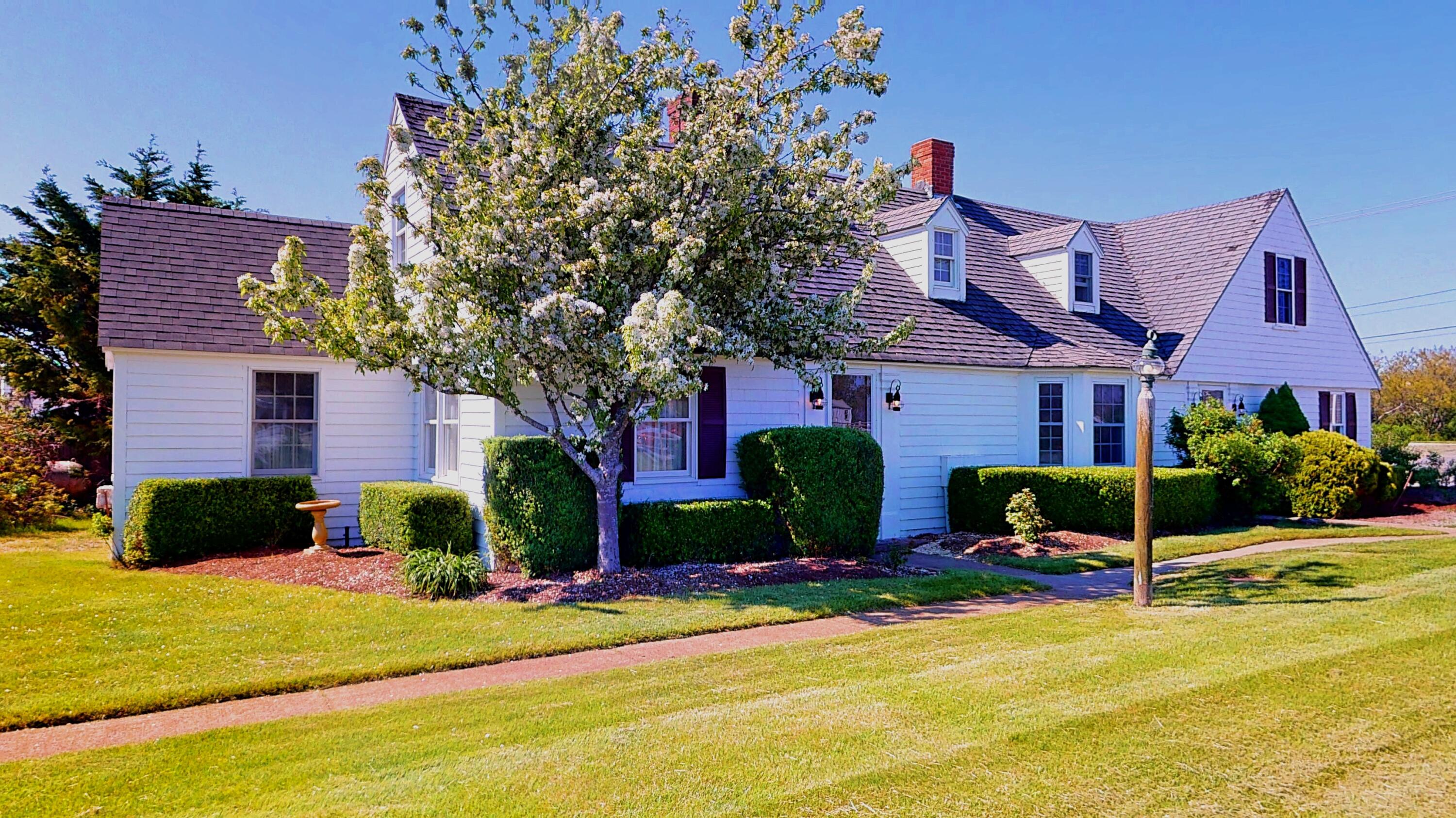 670 Shore Road, Unit 7 Truro, MA 02666 - Photo 1 of 54 Front