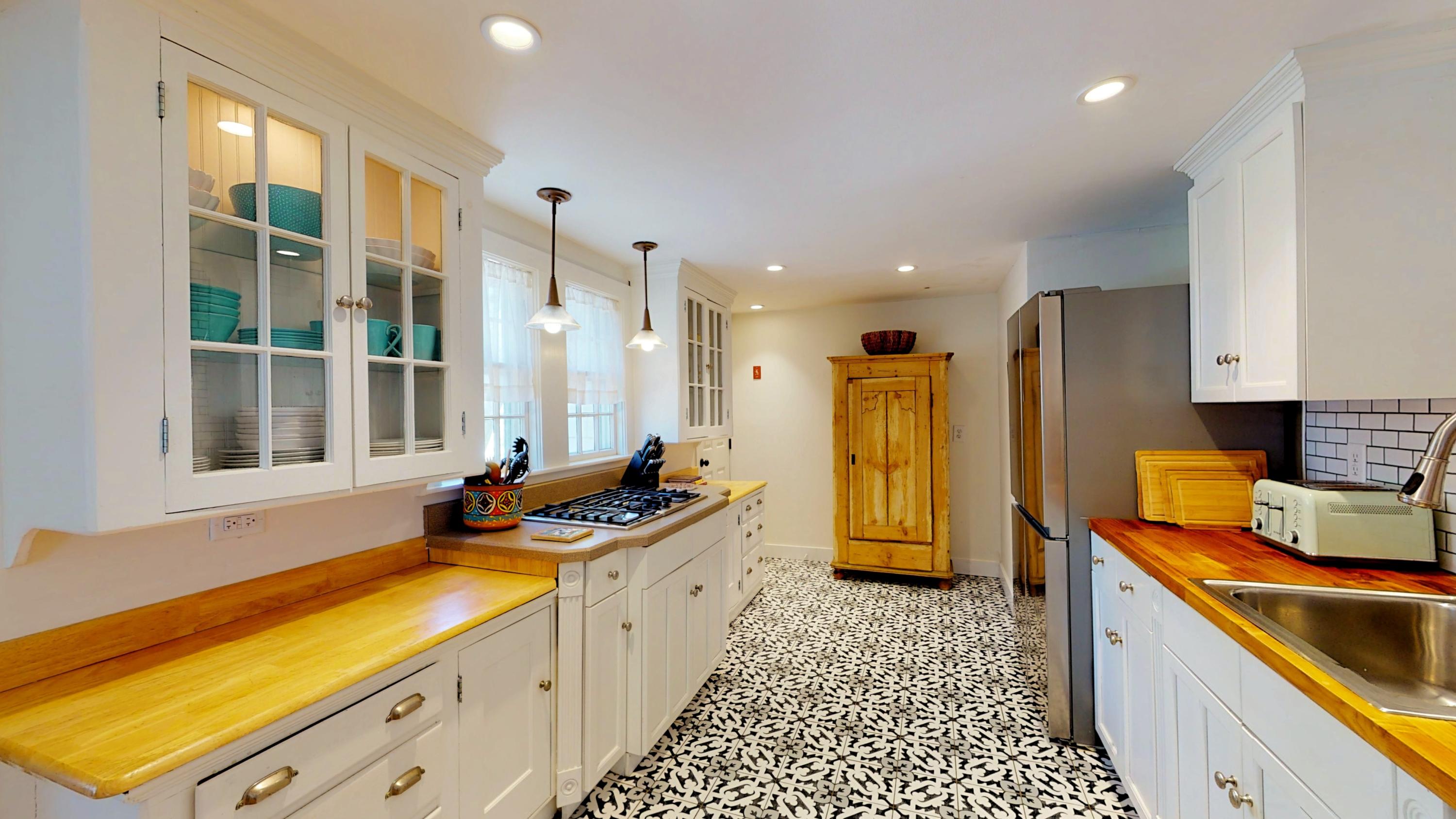 670 Shore Road, Unit 7 Truro, MA 02666 - Photo 12 of 54 A4