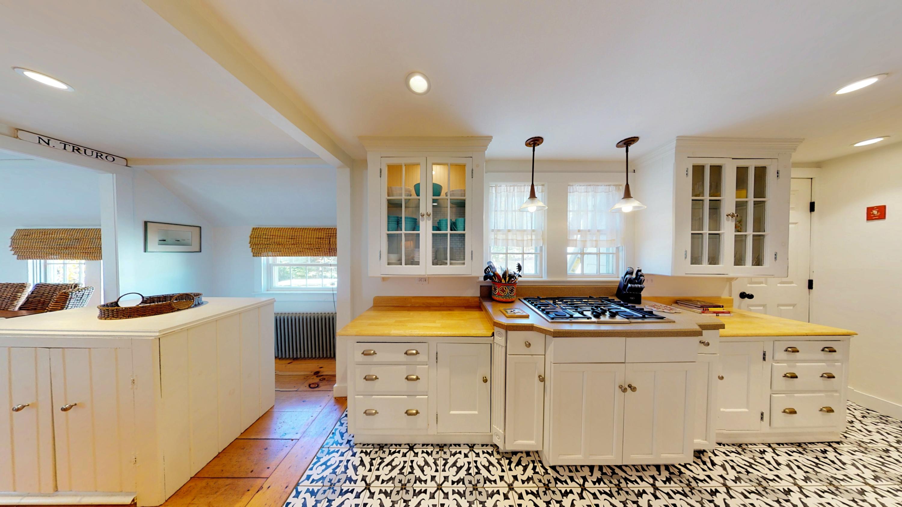 670 Shore Road, Unit 7 Truro, MA 02666 - Photo 13 of 54 A5