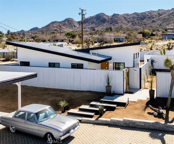 $1,450,000 | 60271 Alta Loma Drive, Joshua Tree, CA 92252