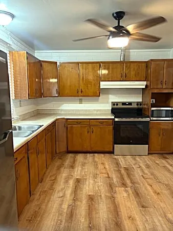 $1,200 | 11429 North 83rd Avenue, Unit 2, Peoria, AZ 85345