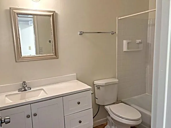 $1,200 | 11429 North 83rd Avenue, Unit 2, Peoria, AZ 85345