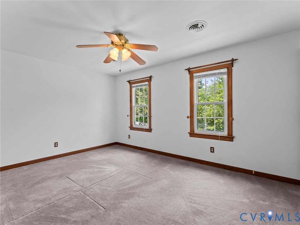 3524 Ludgate Road Chester, VA 23831 - Photo 22 of 44 Carpeted room featuring two double-hung windows wi