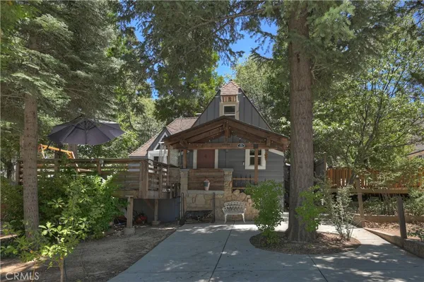 $549,000 | 311 Hemlock Drive, Lake Arrowhead, CA 92352