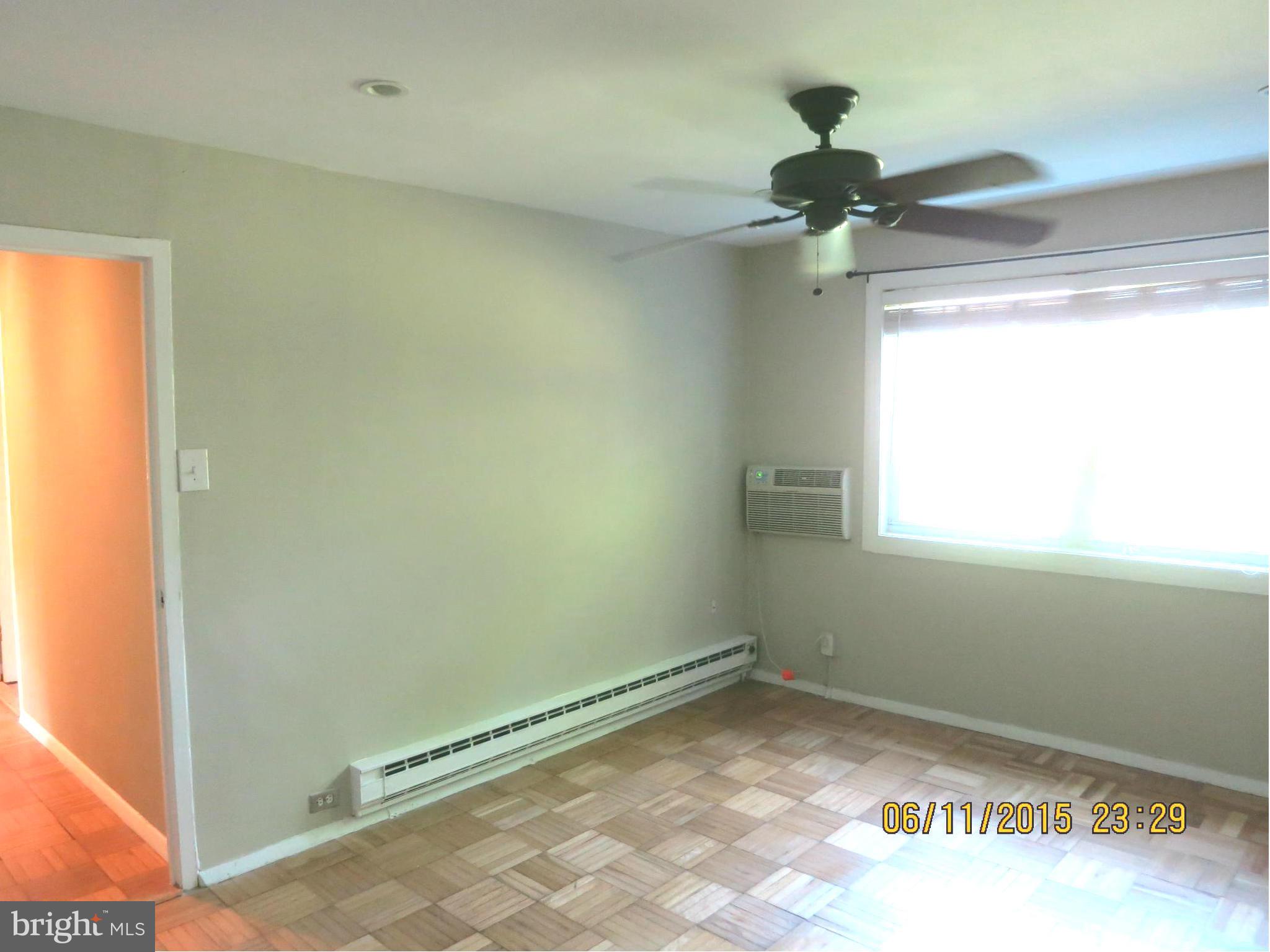 3212 Gunston Road Alexandria, VA 22302 - Photo 13 of 21 Bedroom (Master)