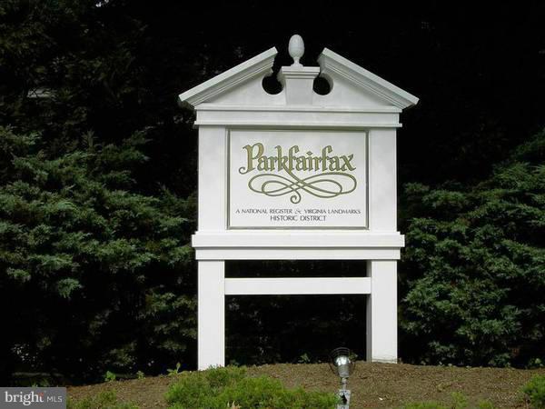 3212 Gunston Road Alexandria, VA 22302 - Photo 16 of 21 Community