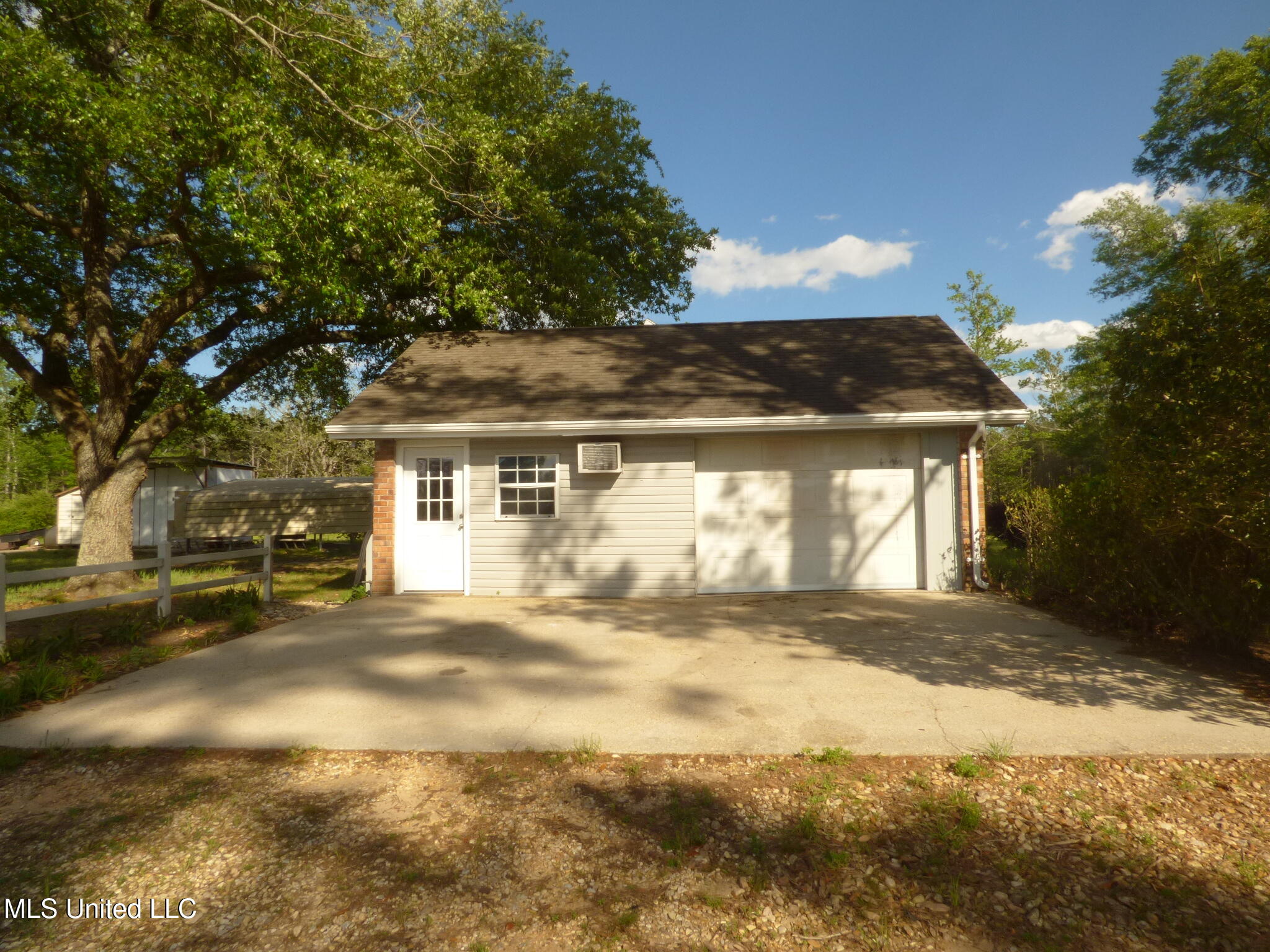 77 Z C Rushing Road Tylertown, MS 39667 - Photo 17 of 17 P1270759