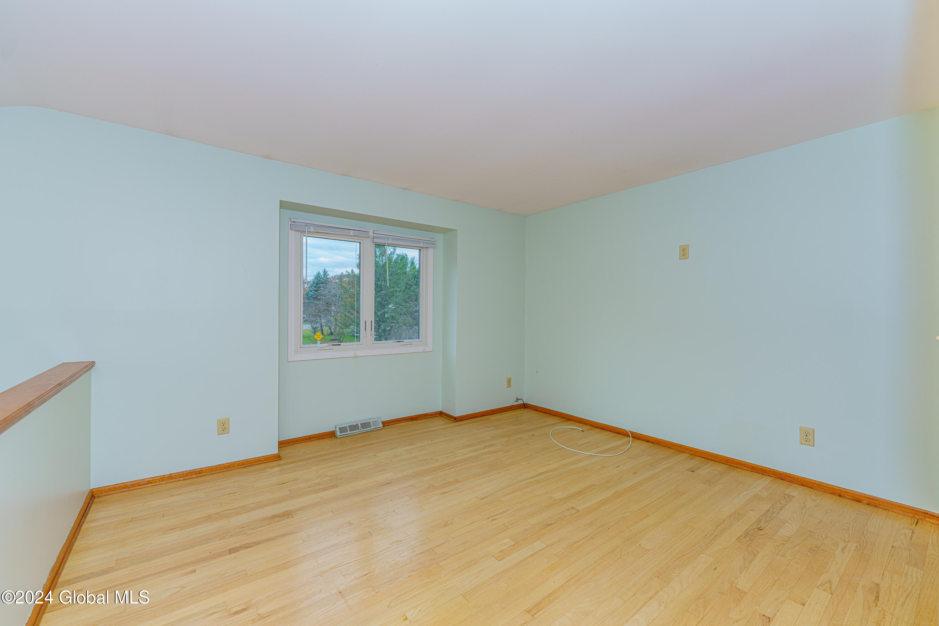 2033 Rosedale Way Guilderland, NY 12303 - Photo 23 of 50 5 Loft 2