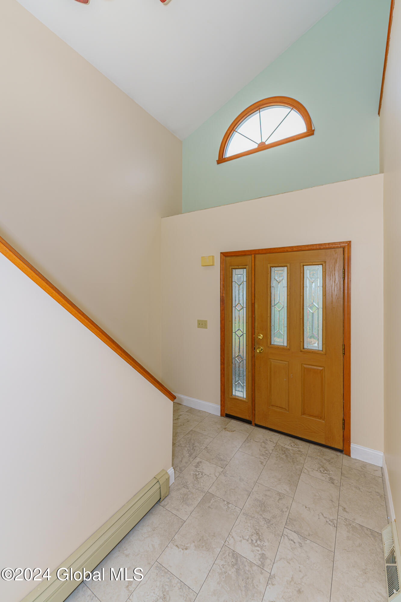 2033 Rosedale Way Guilderland, NY 12303 - Photo 4 of 50 1 Entryway 1