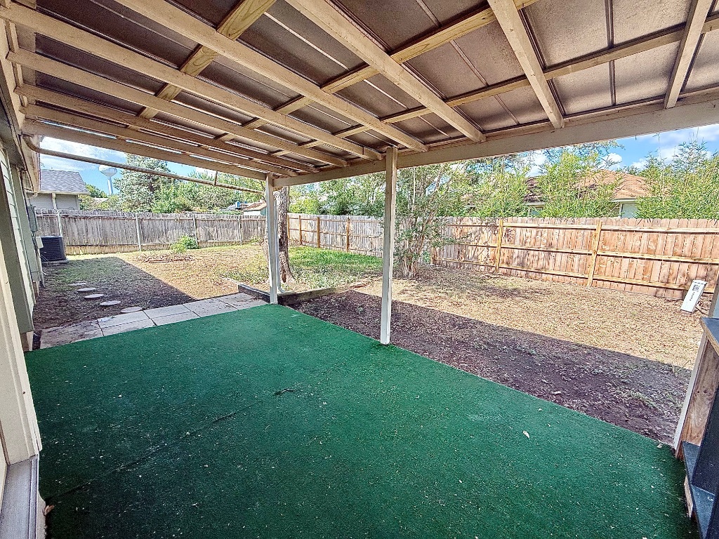 12102 Grey Fawn Path Austin, TX 78750 - Photo 20 of 24 a view of back yard