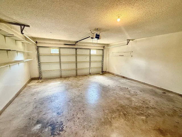 a view of a garage