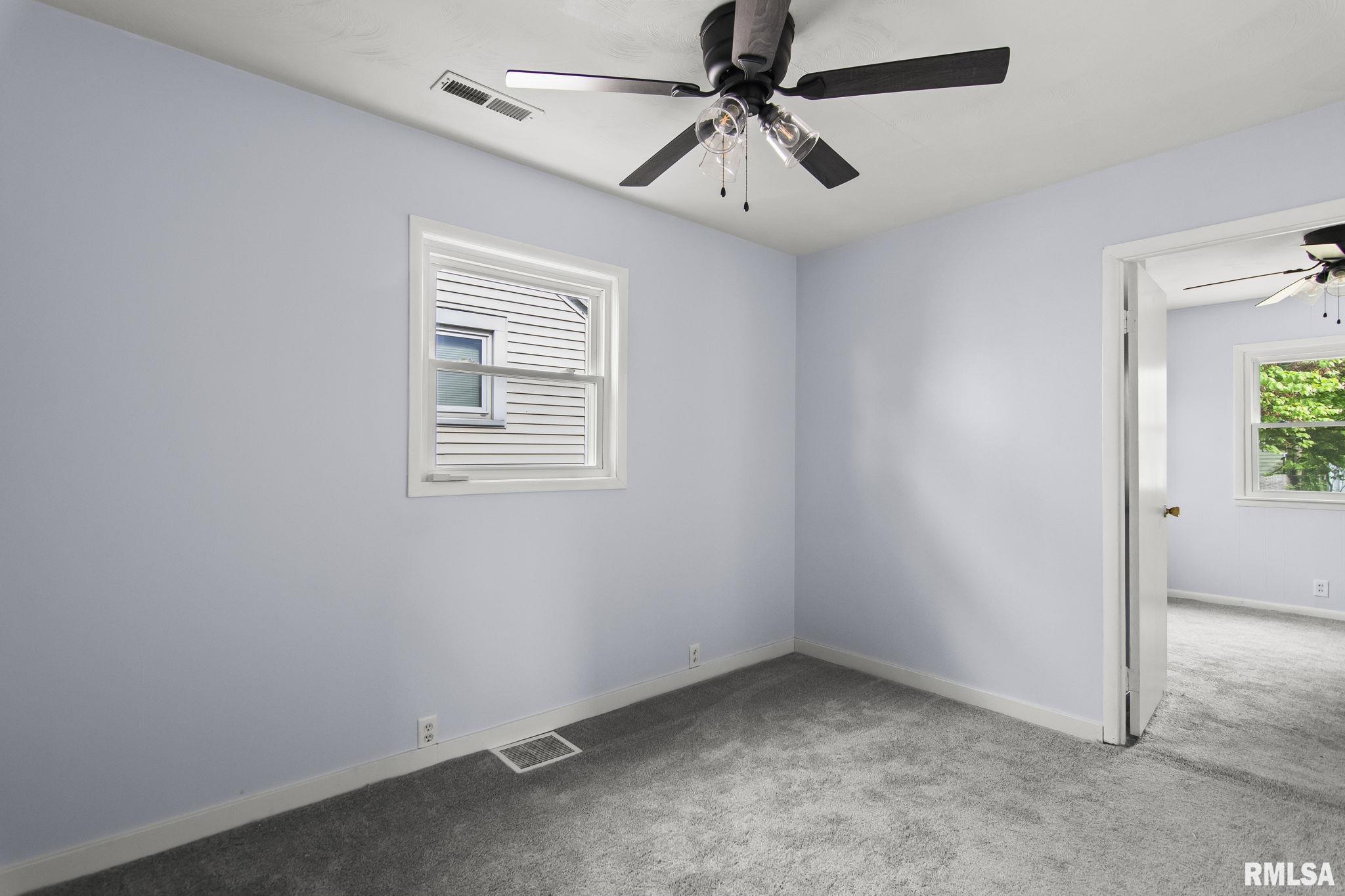 2127 Grandview Avenue Springfield, IL 62702 - Photo 16 of 27