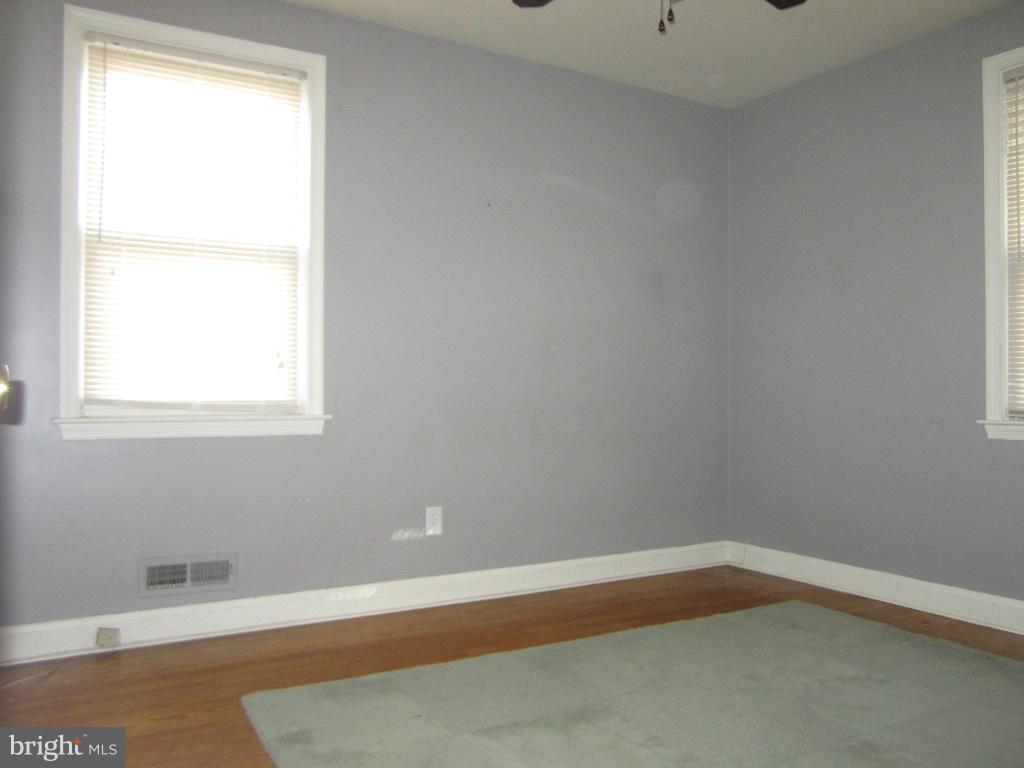 1805 Hanford Road Baltimore, MD 21237 - Photo 14 of 26 Third Bedroom