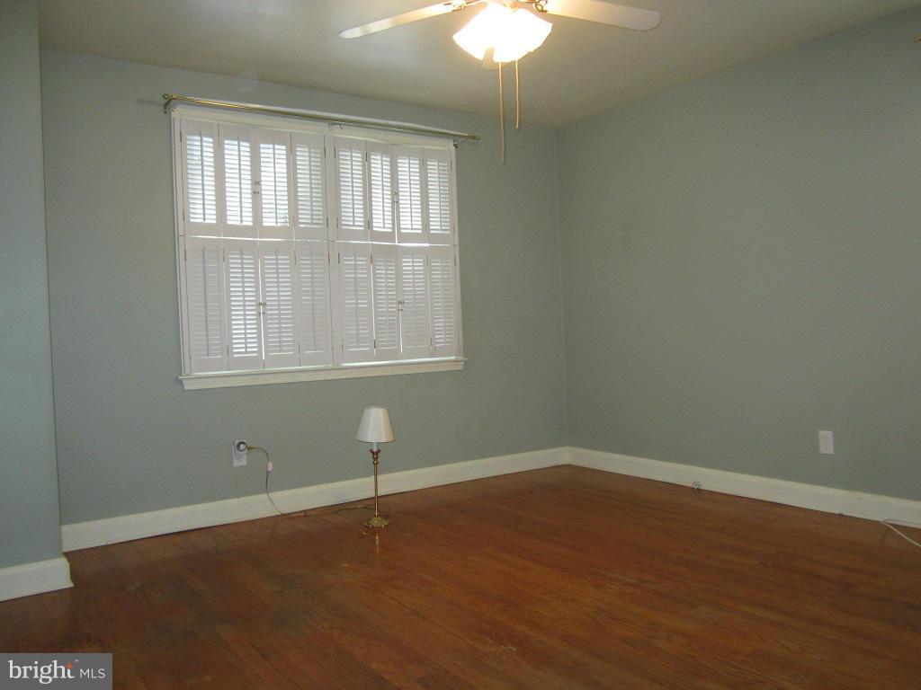 1805 Hanford Road Baltimore, MD 21237 - Photo 16 of 26 Fourth Bedroom