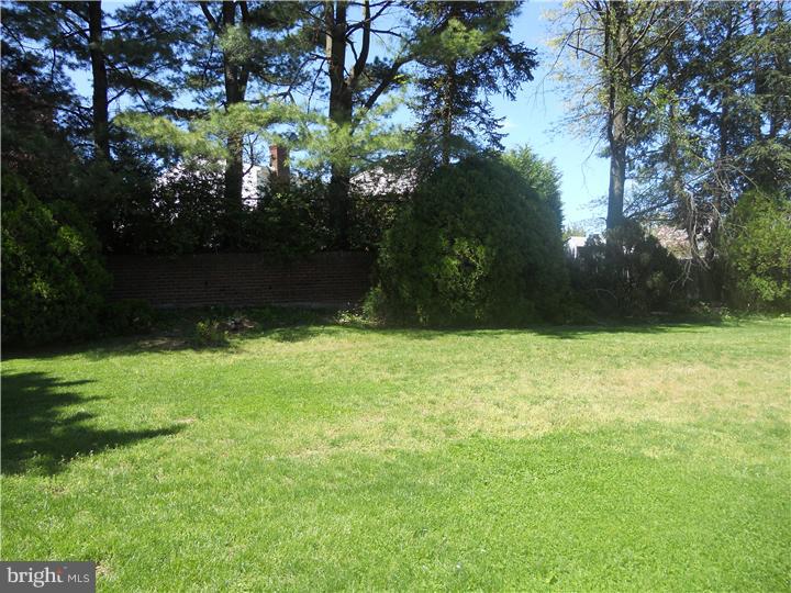 3916 Blue Bird Road Huntingdon Valley, PA 19006 - Photo 7 of 7 Gallery Image 7