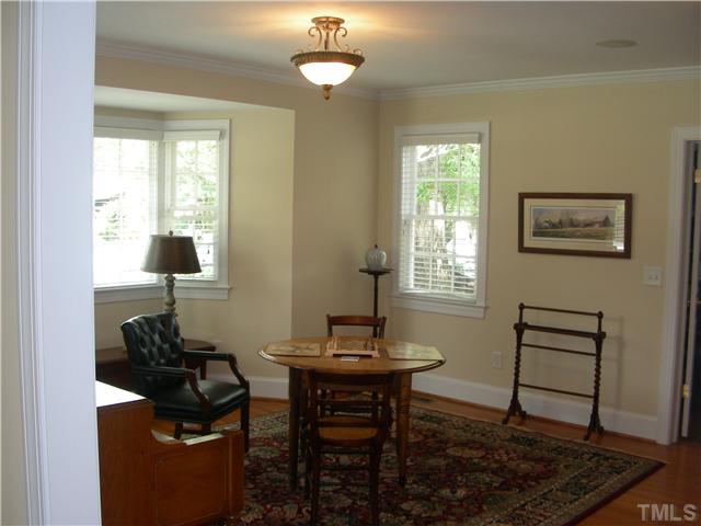 1316 Canterbury Road Raleigh, NC 27608 - Photo 4 of 14