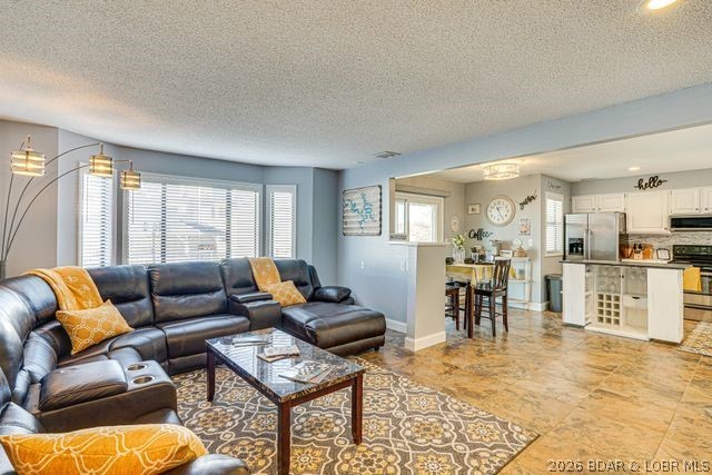 1101 Passover Road, Unit R2 Osage Beach, MO 65065 - Photo 3 of 48 Fantastic Natural Light
