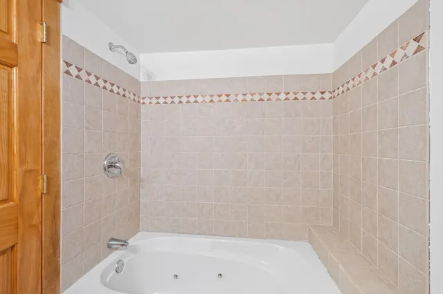 $256,500 | 960 South Rush Landing Court, Rush City, MN 55069