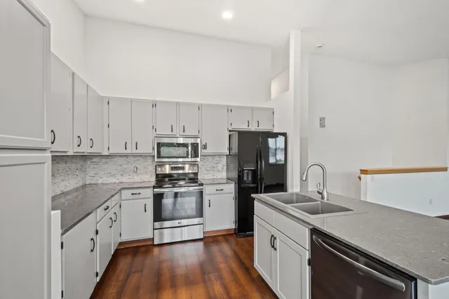 $256,500 | 960 South Rush Landing Court, Rush City, MN 55069