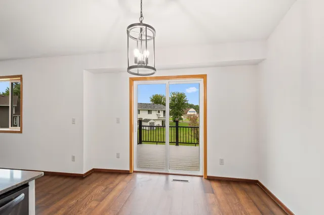 $256,500 | 960 South Rush Landing Court, Rush City, MN 55069