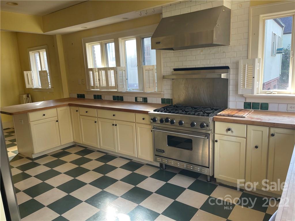 425 Sullivan Road Statesville, NC 28677 - Photo 3 of 22 Gallery Image 3