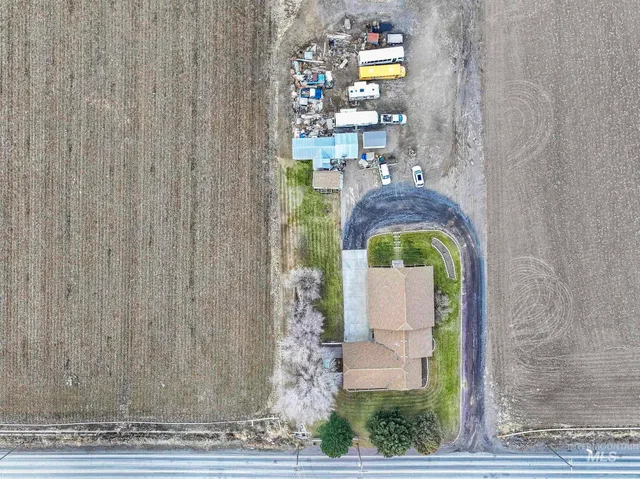 $2,400,000 | 492 Orchard Drive West, Twin Falls, ID 83301