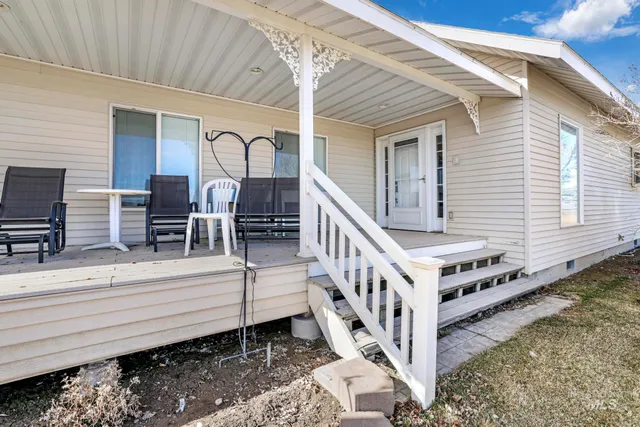 $2,400,000 | 492 Orchard Drive West, Twin Falls, ID 83301