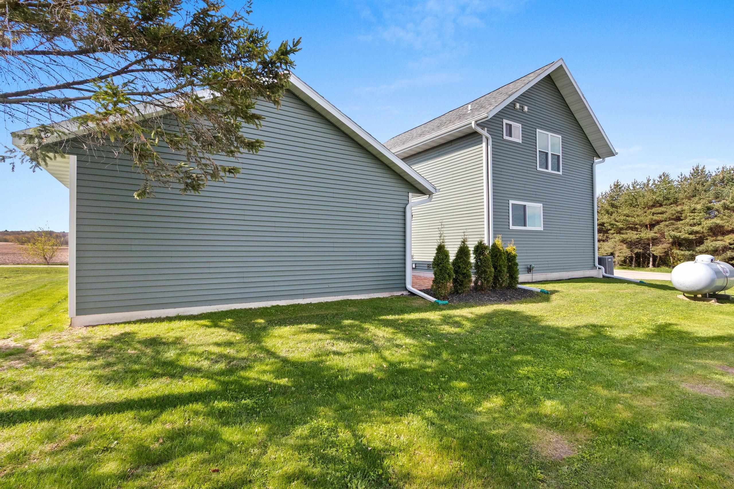10892 Stage Road Brussels, WI 54204 - Photo 2 of 45