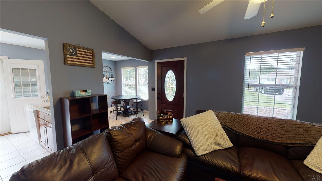 5439 Cox Road Milton, FL 32583 - Photo 11 of 23 Gallery Image 11