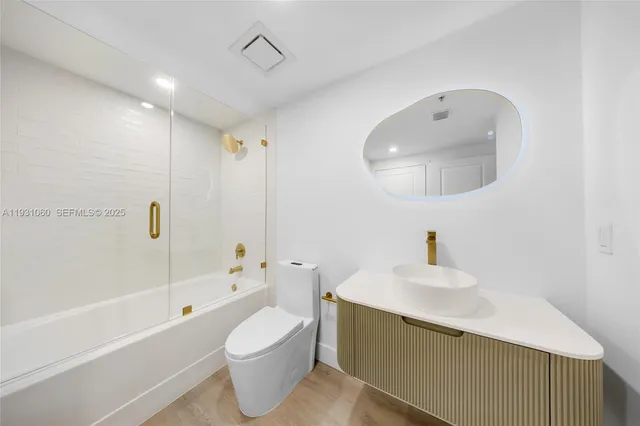 $4,500 | 170 Southeast 14th Street, Unit 2701, Miami, FL 33131