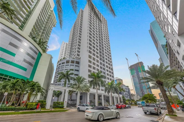 $4,500 | 170 Southeast 14th Street, Unit 2701, Miami, FL 33131