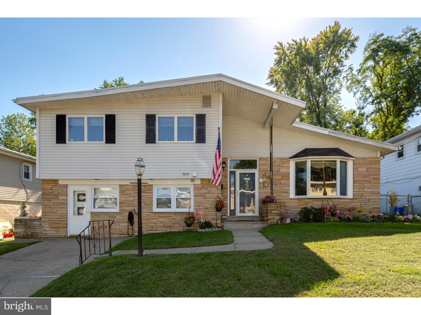 1614 Colima Road Philadelphia, PA 19115 - Photo 1 of 24 Gallery Image 1